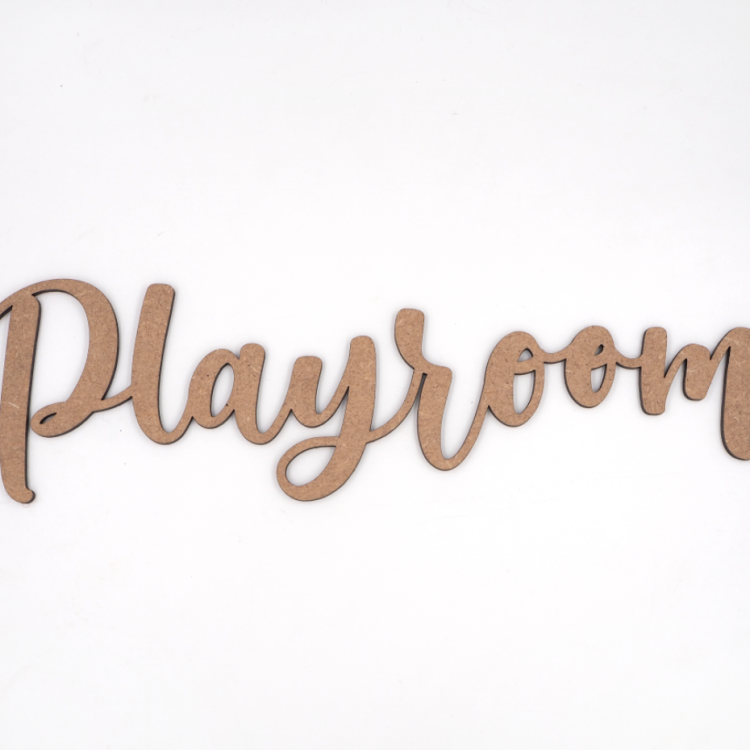 Nombres de madera para colgar en la pared